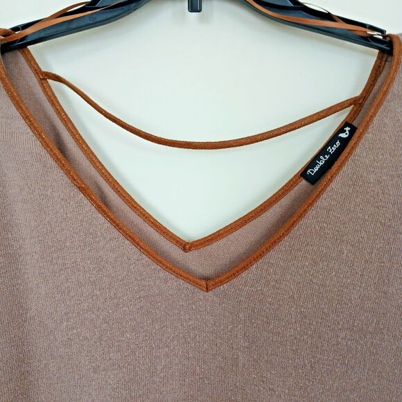 Loose Fit Knit Poncho Style Tunic V-Neck Faux Suede Accents and Tie Lagan Look - Picture 5 of 10